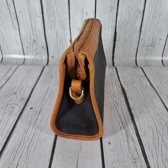 Vintage Dooney & Bourke Purse - Picture 6 of 14